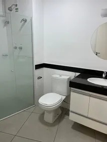 Premium Flat Downtown Pool Garage Air Conditioning and Wi-Fi - Image 4