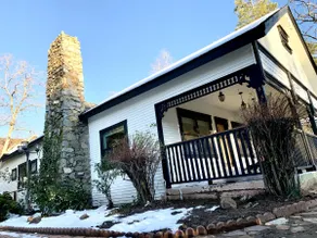 Nightingale 1 at Historic Hildreth Homestead - Image 3