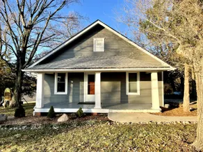 St. Joe 2 bedroom, 2 bath, 1 queen, 2 twin beds - Image 2