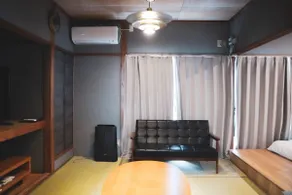 5 minutes walk to the center of the city! One house for rent, free parking for 1 car - Image 2