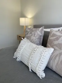 Bright 1 Bedroom Joondalup Stay - Image 5