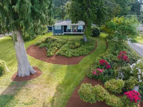 Cozy Retreat w/ Vintage Charm & Puget Sound Views - Image 5