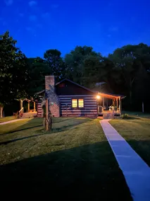 Carol’s Cabin in the Woods in Historic Hoosier Hills - Image 4
