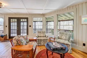 Beautiful Highlands Cabin: Large Game Room, Hot Tub - Image 5