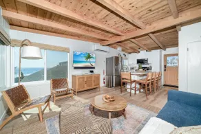 Luxury Ocean View Beach Escape with Private Spa - Image 3