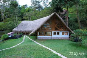 Beautiful farm 20km from Medellin full of nature - Image 3