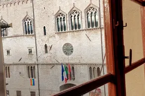Captain of the People, apartment - Image 5