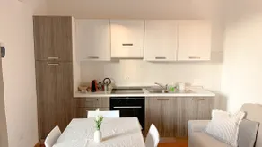SulLago Comfortable Apartments with Pool - Image 4