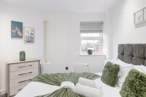 Bright and spacious Apartment - Excellent Location - Image 4
