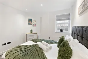 Bright and spacious Apartment - Excellent Location - Image 3