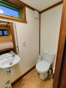 The Cabin - Image 4