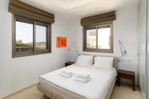 Mamad Comfort & Terrace In Ramat Aviv By Feelhome - Image 3