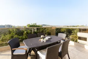 Mamad Comfort & Terrace In Ramat Aviv By Feelhome - Image 5