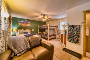 Bunk House Hideaway - Image 4