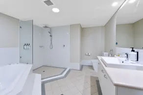 Oceanview 1 Bed Apartment @ Quality Resort Sorrento Beach - Image 4