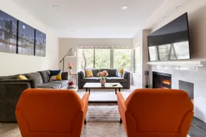 Luxury Condo-Downtown Bellevue - Image 4
