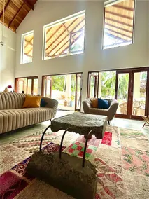 Ocean Divine Beachfront 4BR Villa with Pool & Chef - Image 3