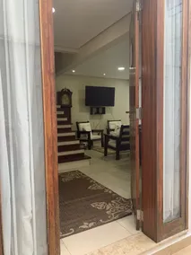 Large house on Avenida da Praia - Image 3