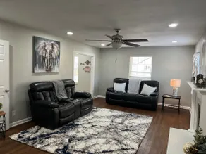 Home in Excellent Location! - Image 2