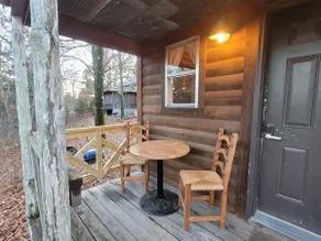Sleeping Cabin w/loft @ Buffalo Point - Image 3