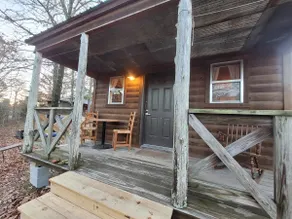 Sleeping Cabin w/loft @ Buffalo Point - Image 2