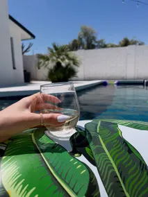 Modern oasis• pool• putting green• EV Charger - Image 5