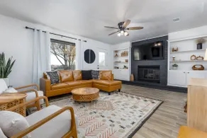 2 Clean and Updated Homes for Large Families in Moore - Image 5