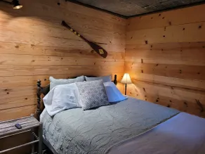 Buffalo Point Camp Cabin for 2 - Image 4