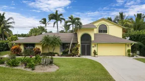 Waterfront with Dock & Pool, Hobe Sound Beach - Image 3