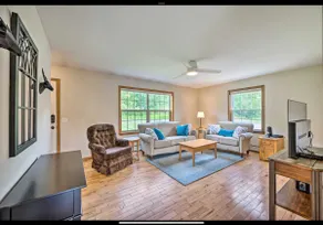 Charming Barre Getaway - Image 4