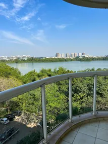 Modern Cozy with a view of Lagoa da Barra - Image 2
