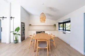 Surfside Retreat - Image 4