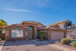 Spacious Home_Sleeps 9_Private Gated Pool_Patio - Image 5