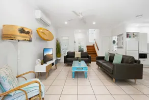 The Duke, Sunshine Beach - Image 4