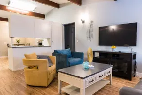 Stylin' Millcreek Getaway & Long Stays Okay /W&D! - Image 5