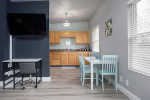 Rest by Northwest #1 | quiet duplex | garage - Image 4