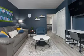 Rest by Northwest #1 | quiet duplex | garage - Image 2