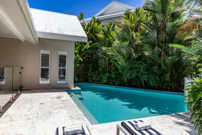 Port Beach House 4 - Image 4