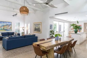 Port Beach House 4 - Image 5