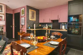Cozy and arty stay in the Chantilly forest - Image 4