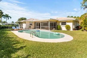 private heated pool close to beach and golf - Image 5