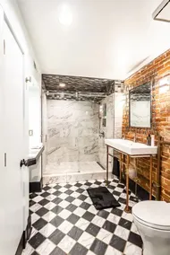 Luxury Downtown Paducah 2 Bedroom 2 Bath Double Condo - Image 5