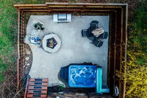 The Creekside Cabin - Image 4