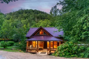 The Creekside Cabin - Image 2