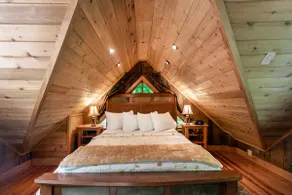 The Creekside Cabin - Image 5