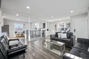 Modern 4BR Retreat on 3 Acres & Pond - Image 2