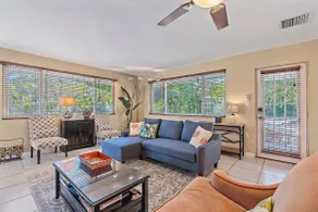 Tropical Retreat w/ charming garden near downtown. - Image 5