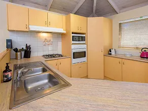Birds Nest – Tranquil Retreat in Old Dunsborough - Image 5
