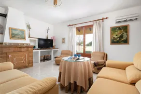 Spectacular Villa with Private Pool in Binissalem! - Image 5