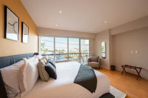 Capitalia | Perfect Stay in Santa Fe with Parking - Image 3